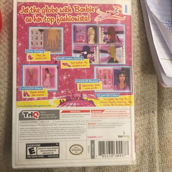 Barbie: Jet, Set & Style (Nintendo Wii, 2011) Barbiecore - Picture 2 of 5